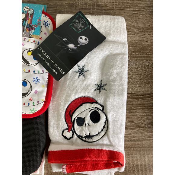 Disney Nightmare Before Christmas 3-Piece + Hand Towels Kitchen Set Skellington - Picture 4 of 14